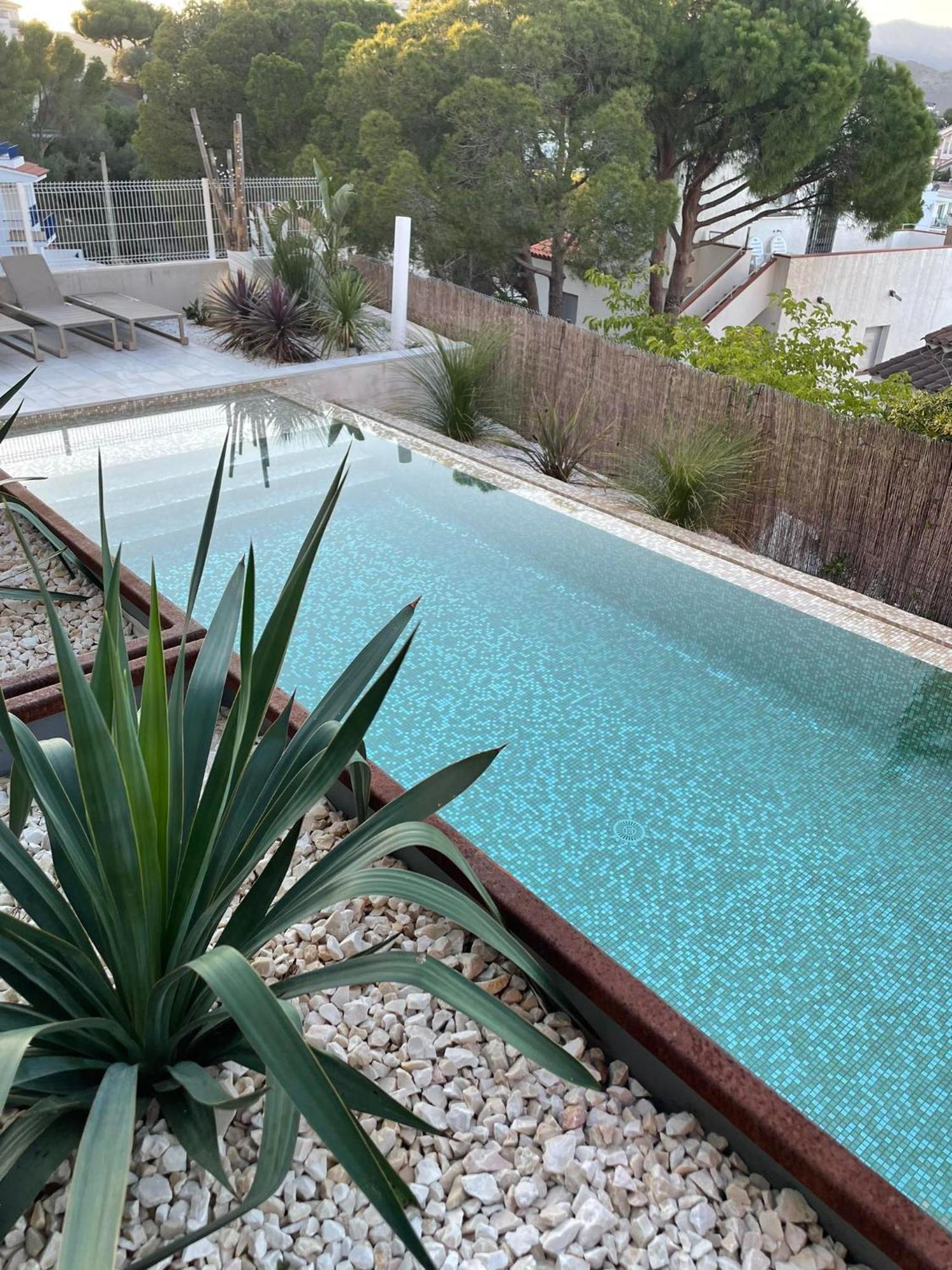 L'Armonia Entre La Farella I Cau Del Llop Apartment Llanca Ngoại thất bức ảnh